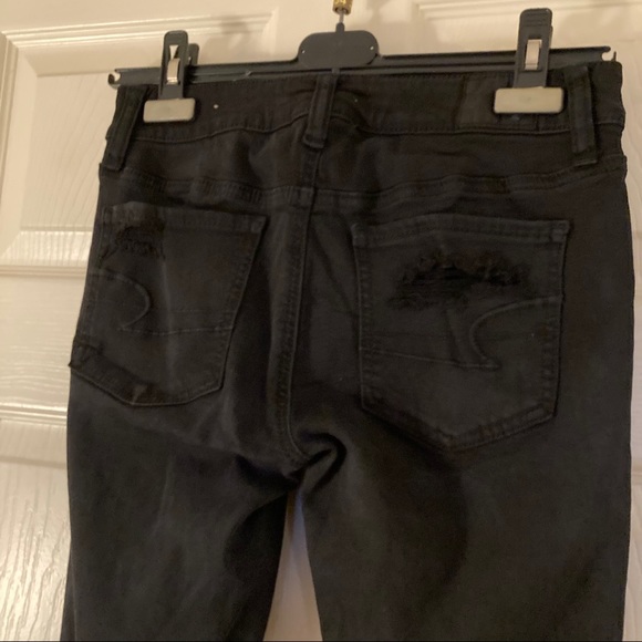 American Eagle Ripped Skinny Jeans - Picture 5 of 6